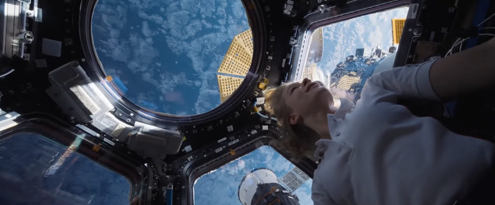 První film ve vesmíru natočili Rusové, drama The Challenge na vznikalo na Mwezinárodní vesmírné stanici (ISS) 