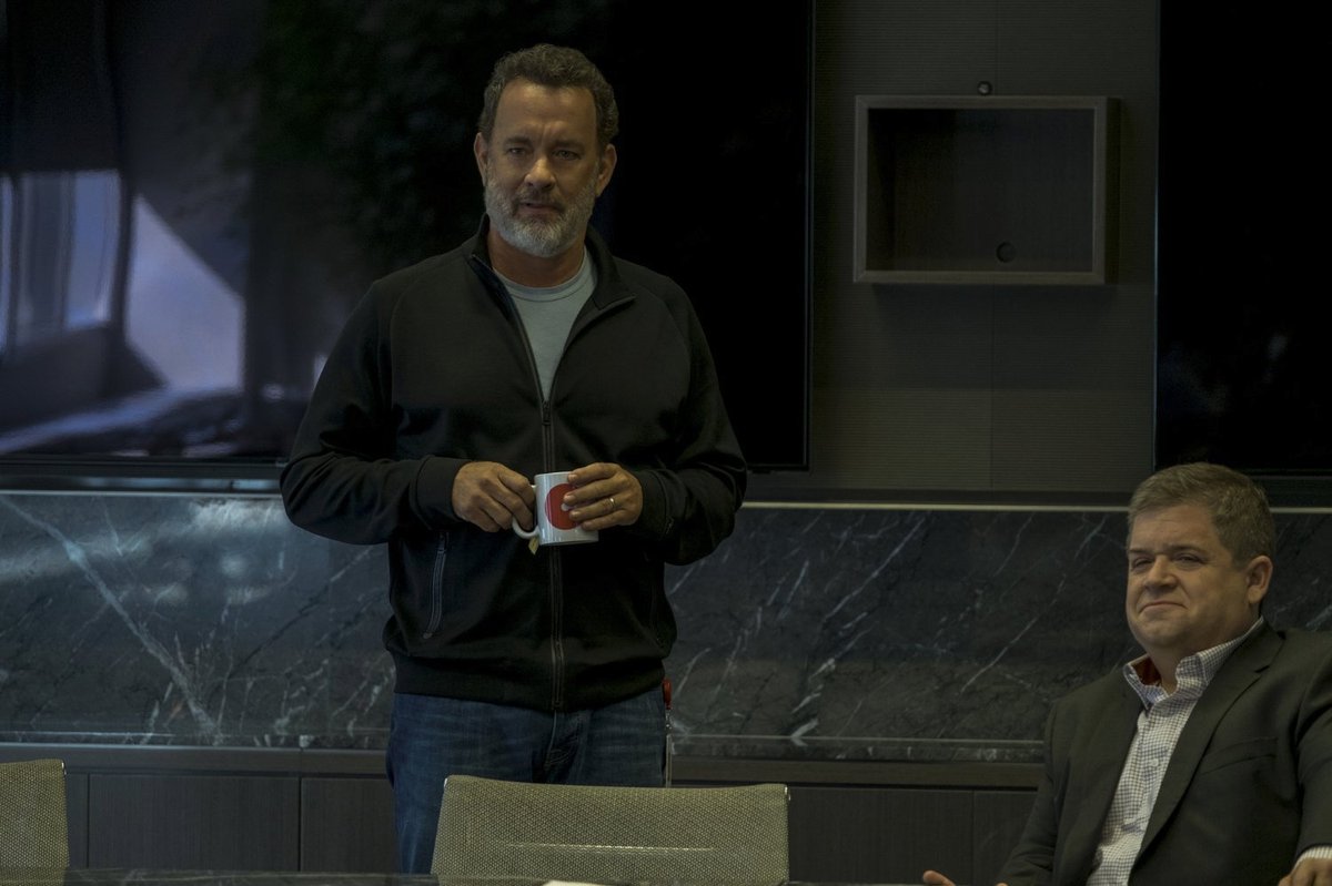 Záběry z filmu The Circle s Emmou Watson a Tomem Hanksem