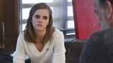 Emma Watson prožívá noční můru, je totálně pod kontrolou Toma Hankse