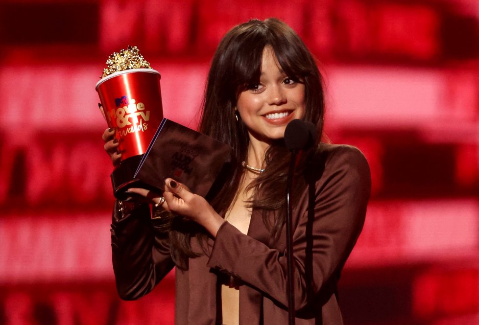 Jenna Ortegová na MTV Awards