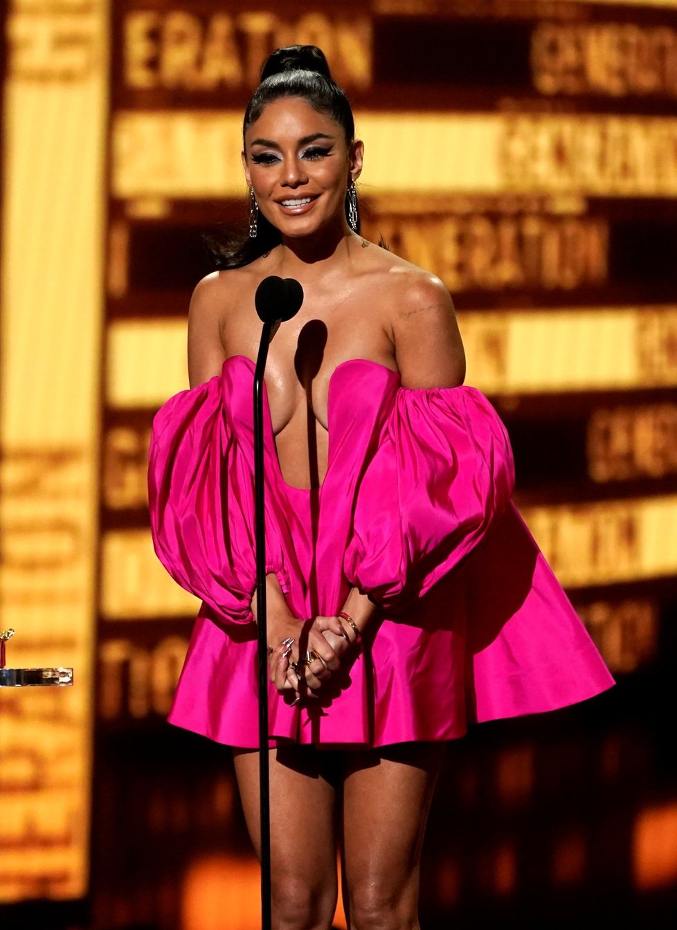 MTV Movie and TV Awards: Vanessa Hudgens