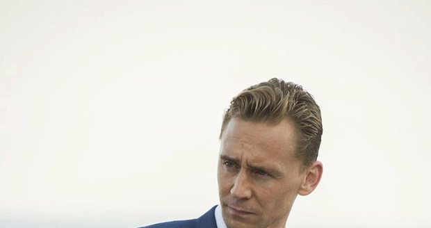 Tom Hiddleston v seriálu The Night Manager