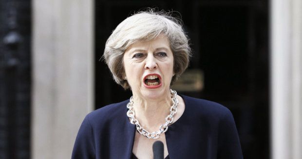 Nová britská premiérka: Ano, shodila bych atomovku na civilisty
