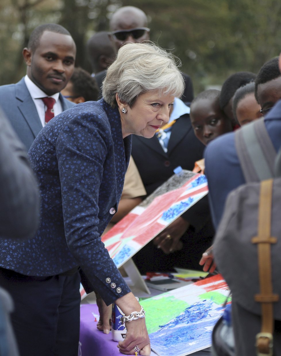 Britská premiérka Theresa Mayová během návštěvy Keni.