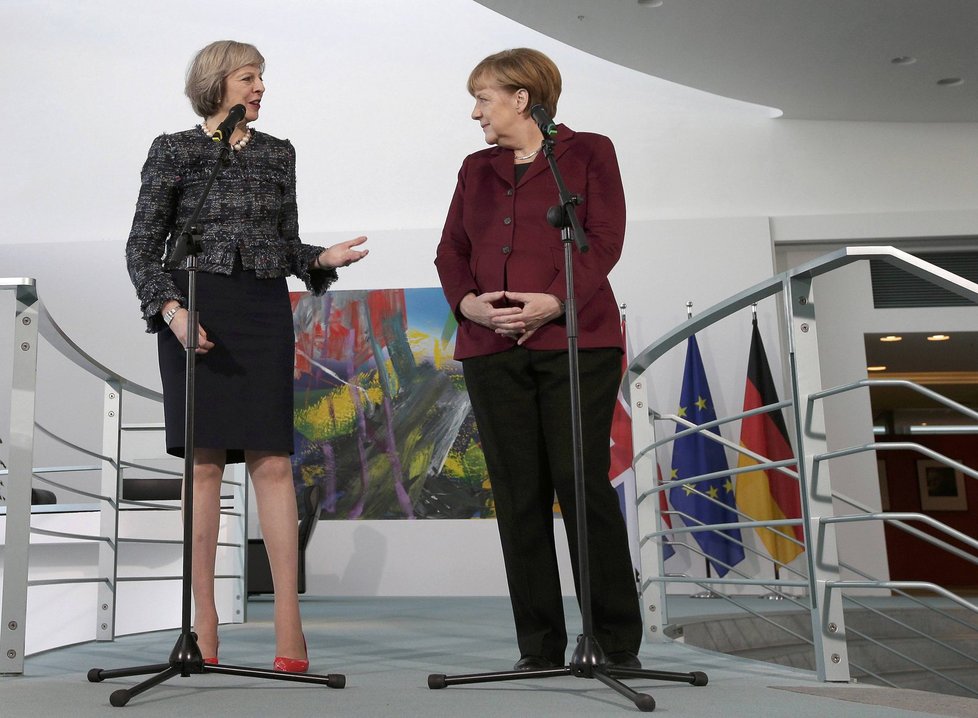 Britská premiérka Theresa Mayová a německá kancléřka Angela Merkelová