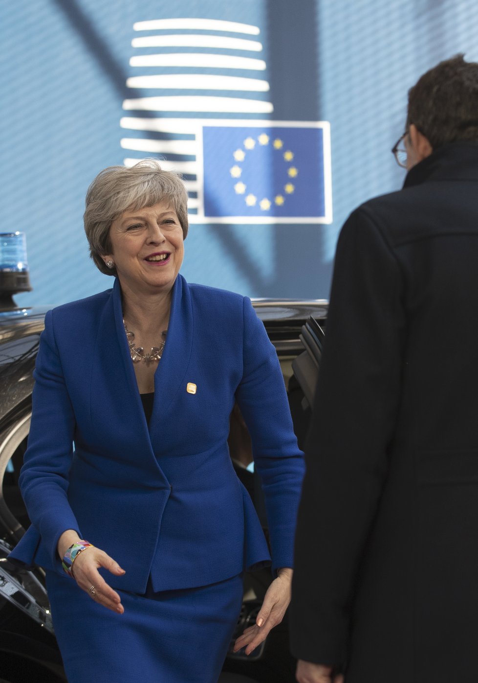 Ta na kterou se čeká. Britská premiérka Theresa Mayová přijela řešit do Bruselu potíže s Brexitem. Původní termín 29. března Britové nestihli. Nestihnou asi ani 12. duben. Lídři EU se proto sjeli do Bruselu kvůli novým návrhům. (10. 4. 2019)
