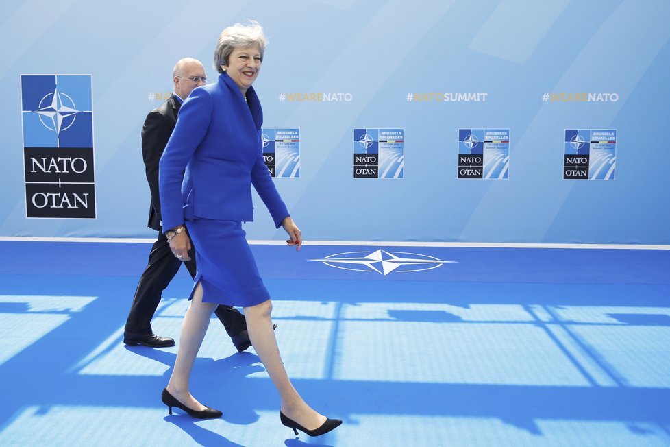 Britská premiérka Theresa Mayová před summitem NATO