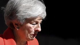 Britská ministerská předsedkyně Theresa Mayová oznámila svou rezignaci