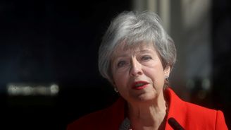 Mayová před odchodem: Brexit? Podcenila jsem neoblomnost poslanců