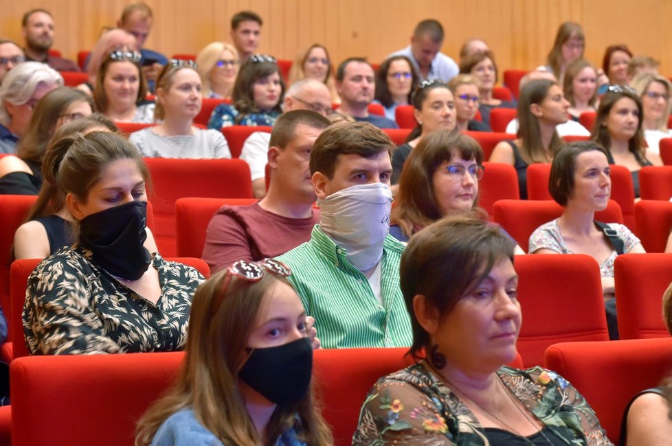 Hotel Thermal letos hostil alespoň okleštěný festival Tady Vary.