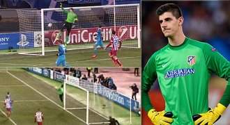 VIDEO: To on má nahradit Čecha?! Courtois vyrobil šílenou chybu