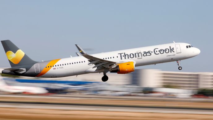 Letadlo aerolinek Thomas Cook