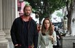 Chris Hemsworth a Natalie Portman na natáčení Thora