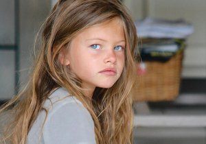 Thylane Bloundeau na fotce, když jí bylo 6 let. Už tehdy zaujala krásou.