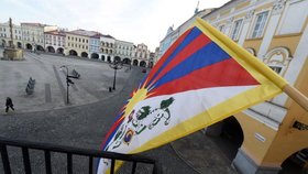 Vlajky na podporu Tibetu vyvěsí přes 740 obcí či městských částí.