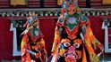Mniši, petardy a rituální tance aneb Jak se slaví tibetský Nový rok