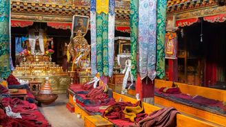 Akademie Lidé a Země: Školy tibetského buddhismu