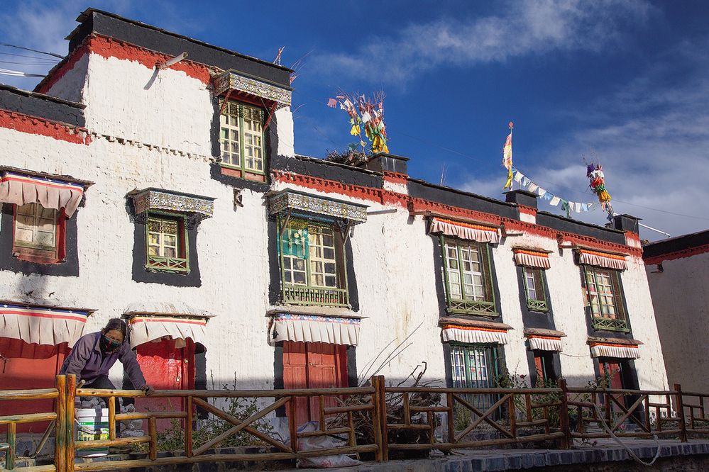 Typické tibetské domky ve staré části Gjance