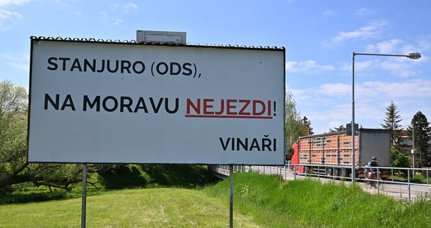 Spory o zdanění tichého vína: Nekula to odmítá, Stanjura to schytal do vinařů