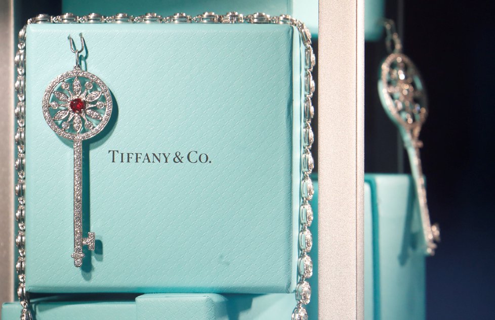 LVMH koupí klenotnictví Tiffany za 16,2 miliardy USD