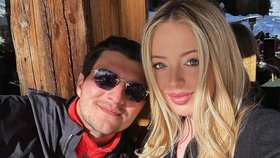 Těhotná Tiffany Trumpová si s manželem užívala dovolenou na horách.