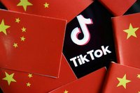 Soumrak TikToku v Česku? Čínskou aplikaci zakazují ministerstva i soukromé firmy
