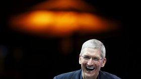 Apple s krokem přišel jen nedlouho poté, co se Facebook dostal pod palbu kritiky kvůli skandálu s firmou Cambridge Analytica