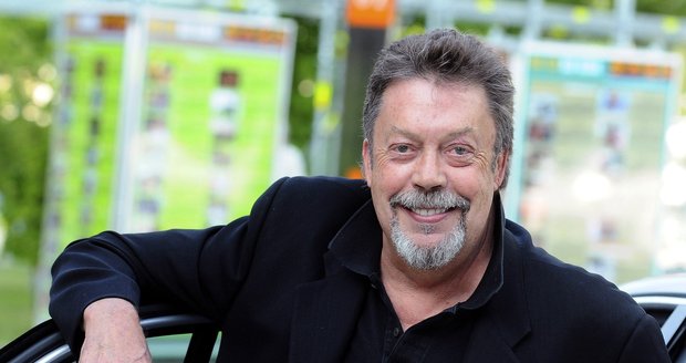 Tim Curry