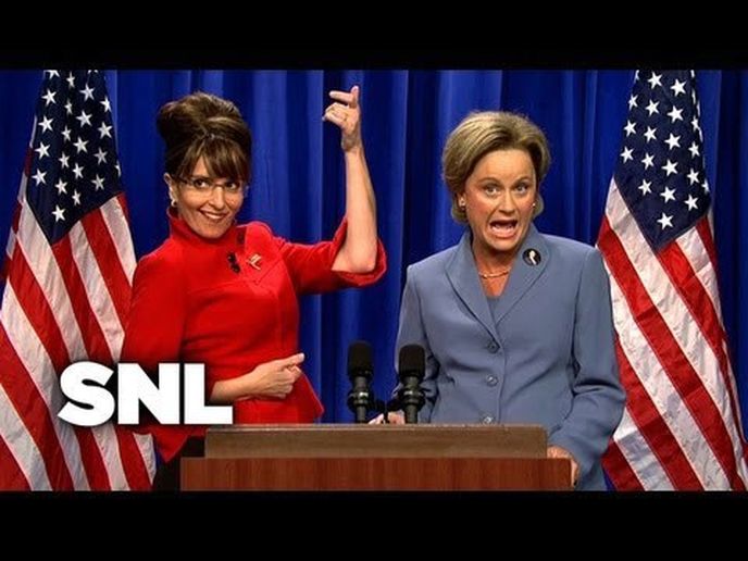 Tina Fey jako Sarah Palin a Amy Poehler jako Hillary Clinton