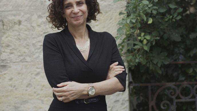 Novinářka a držitelka Pulitzerovy ceny Tina Rosenberg Novinářka a držitelka Pulitzerovy ceny Tina Rosenberg