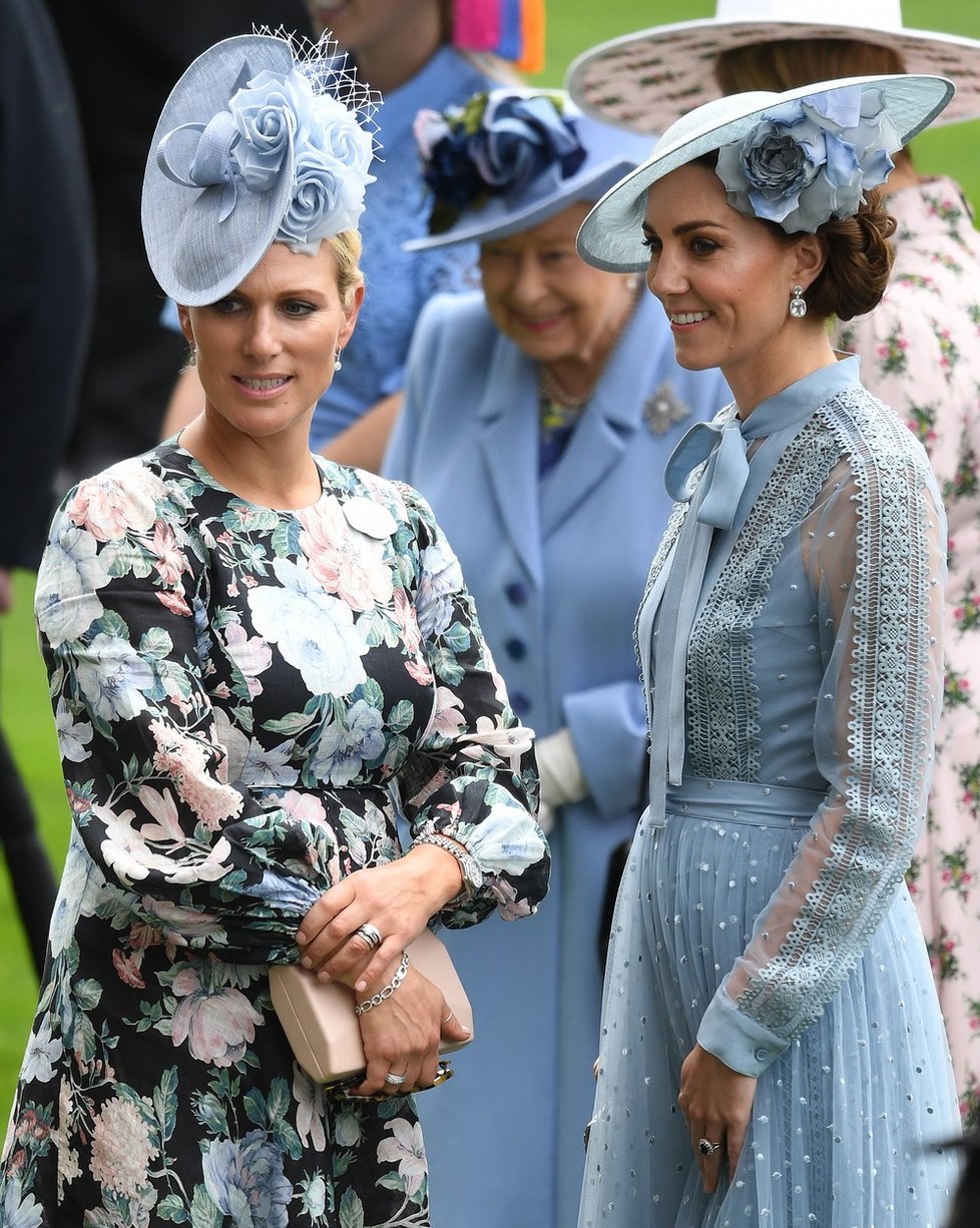 Zara Tindall, vnučka královny Alžběty, s Kate Middleton