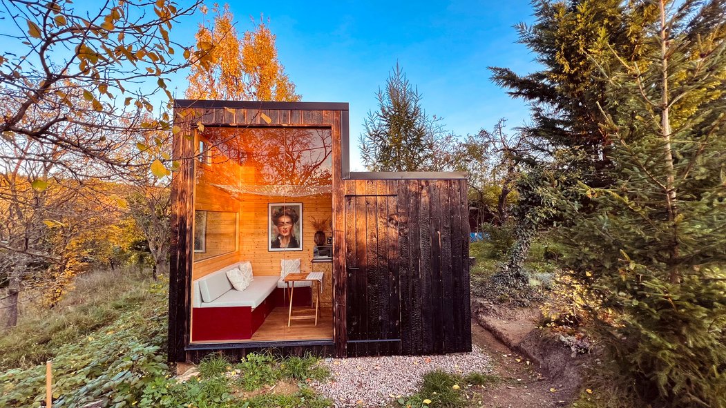 Někdo neví nic, někdo zase všechno. Co říkají drobní investoři na dění ve startupu s minidomky Kodu? Někdo neví nic, někdo zase všechno. Co říkají drobní investoři na dění ve startupu s minidomky Kodu?