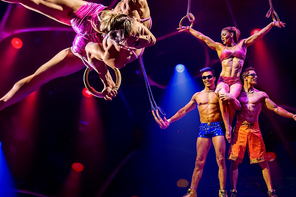 Nejslavnější cirkusová společnost světa Cirque du Soleil zbankrotovala.