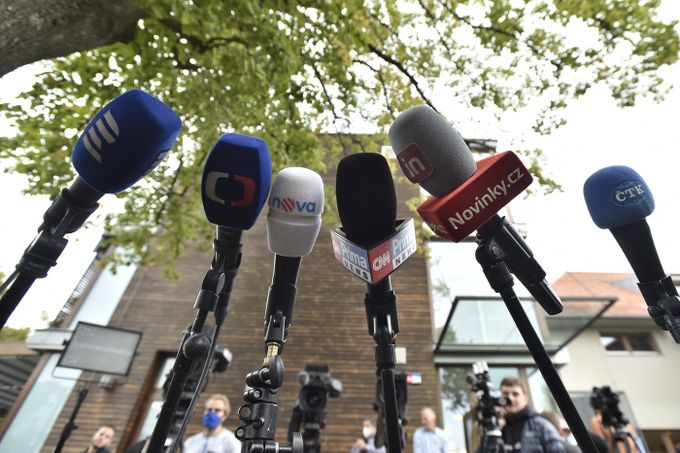 Výzva šéfredaktorek a šéfredaktorů českých médií politické scéně Výzva šéfredaktorek a šéfredaktorů českých médií politické scéně