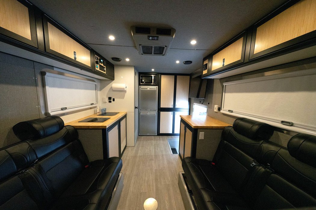 Titan XD 4400 4×4 Camper Conversion