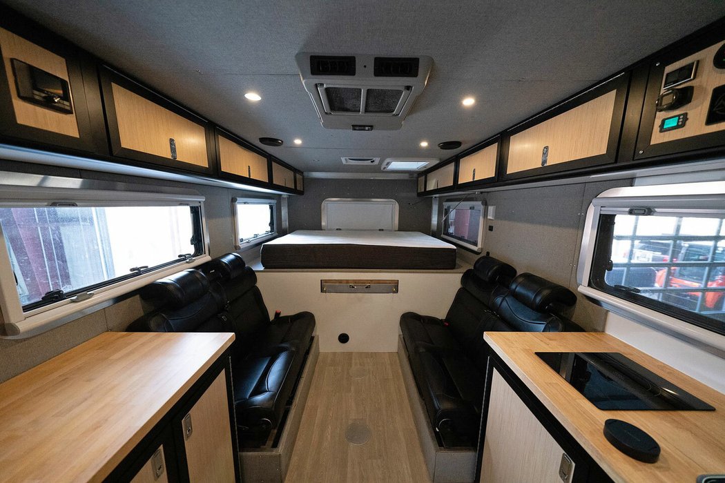 Titan XD 4400 4×4 Camper Conversion