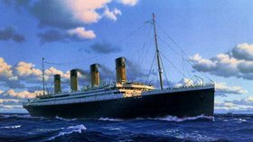 Briti na Titanicu stáli poslušne v radoch a čakali na záchranné člny
