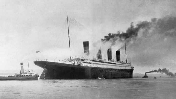 Dobové foto lodi Titanic