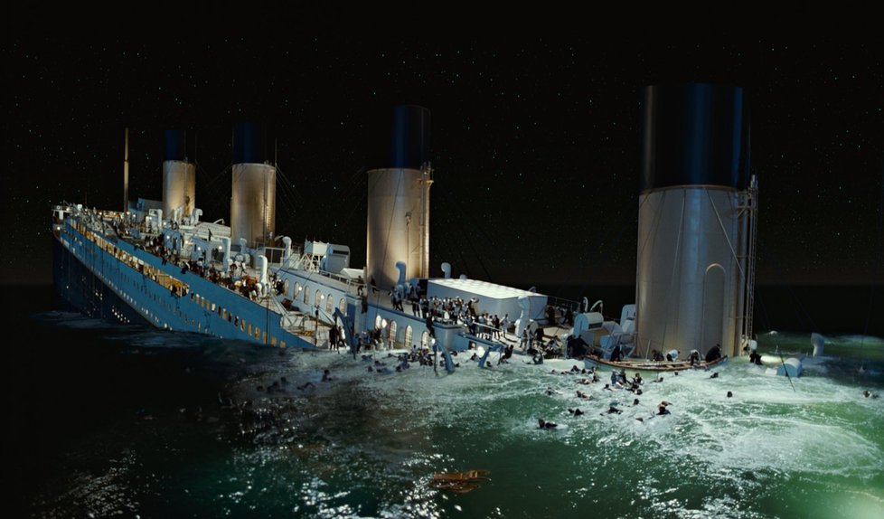 Záběry ze slavného filmu Titanic o &#34;nepotopitelné&#34; lodi