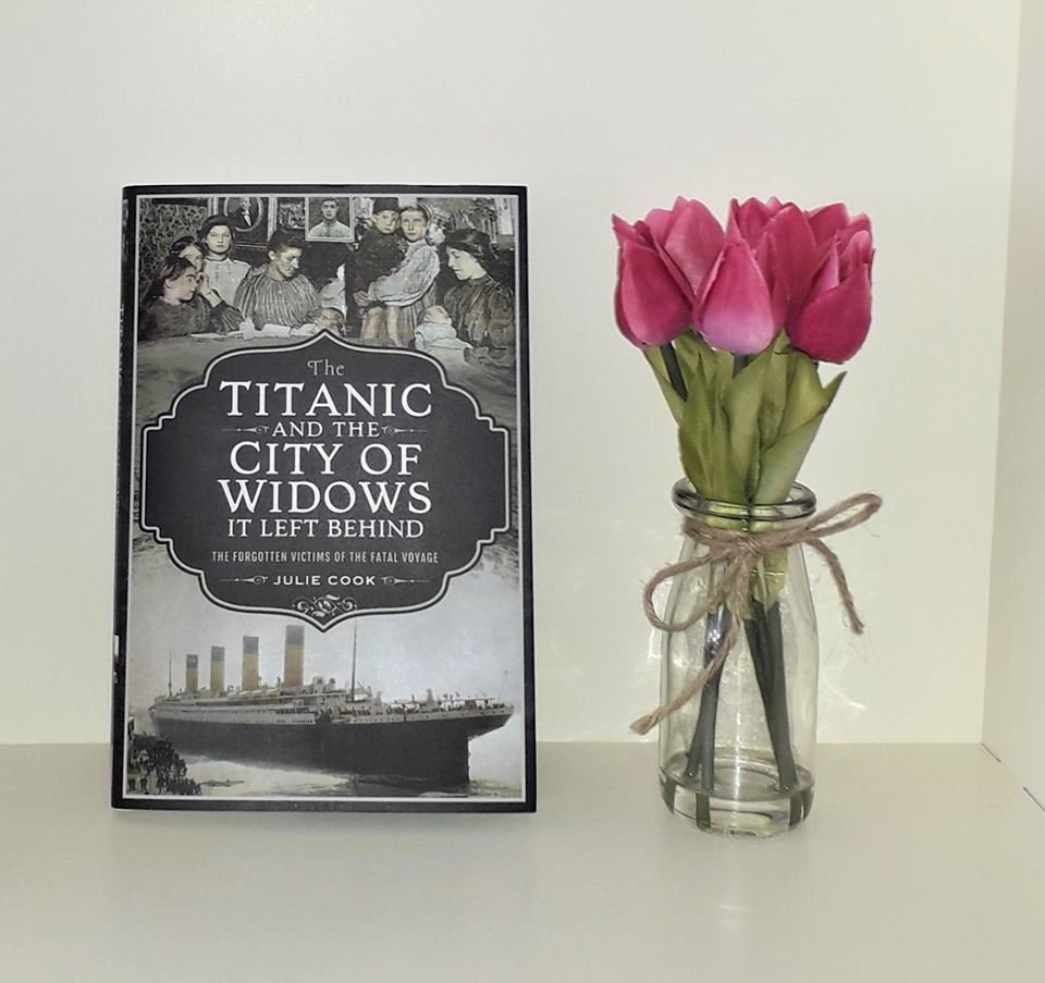 Zapomenuté oběti Titaniku: Jejich muži zemřeli při tragédii, ony však musely žít dál