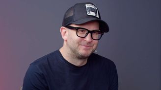 TMBK: Nová vláda je pekelný cirkus, moje pracovní já jásá. Doba je hyperkorektní, někdy je to až dementní TMBK: Nová vláda je pekelný cirkus, moje pracovní já jásá. Doba je hyperkorektní, někdy je to až dementní