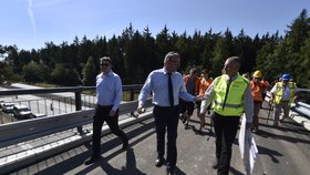 Ministr dopravy Ťok otevřel 5,5 kilometru modernizované dálnice D1 mezi Velkou Bíteší a Devíti Kříži