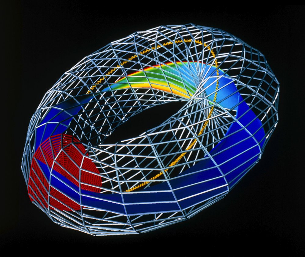 Simulace toroidu se znázorněním plazmatu