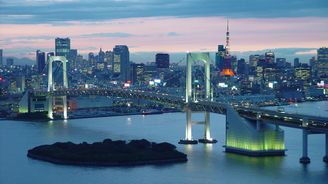 Cizinci pod hrozbou radioaktivity opouštějí Tokio. Japonci zůstávají v klidu