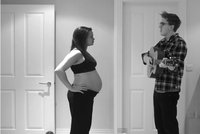 Zamáčkněte slzu: Celé těhotenství v jednom dojemném klipu