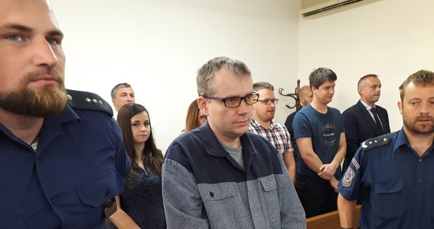Tomáš Březina u Nejvyššího soudu, který mu snížil trest na 3 roky a 6 měsíců.