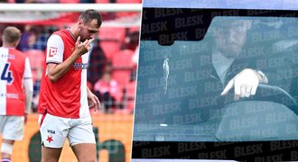 Exkluzivní foto Blesku z Edenu! Chorý spatřen poprvé od vyhazovu ze Slavie: Vraždí pohledem Exkluzivní foto Blesku z Edenu! Chorý spatřen poprvé od vyhazovu ze Slavie: Vraždí pohledem