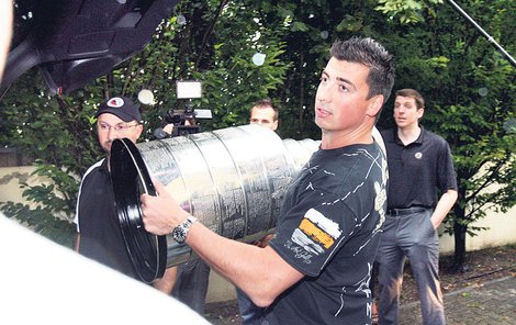 Kaberle hraje špatně. Stanley Cup ho unavil?