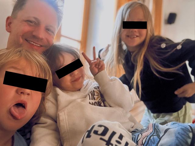 Tomáš Klus se svými dětmi
