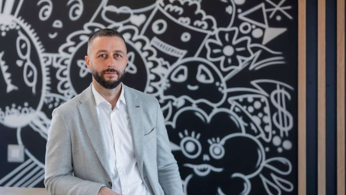 Tomáš Kosa, ředitel mezinárodní stavební skupiny HSF System z investičního holdingu Purposia Group. Tomáš Kosa, ředitel mezinárodní stavební skupiny HSF System z investičního holdingu Purposia Group.